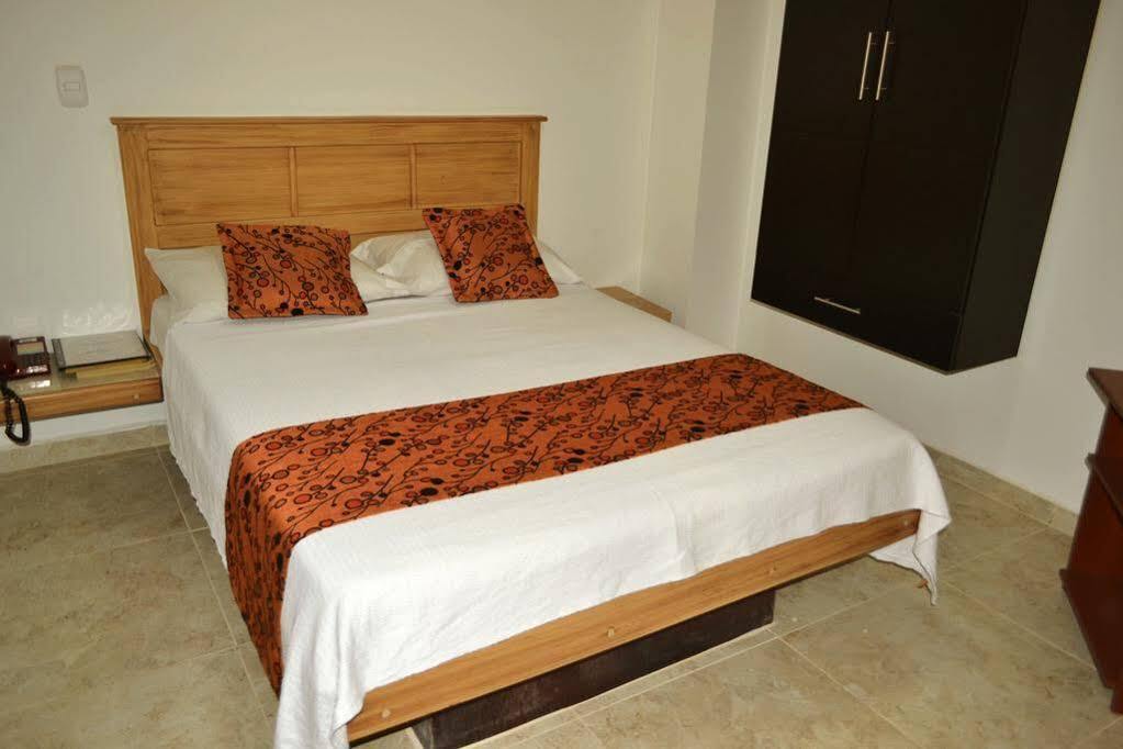 Hotel Riviera Plaza Bucaramanga Dış mekan fotoğraf
